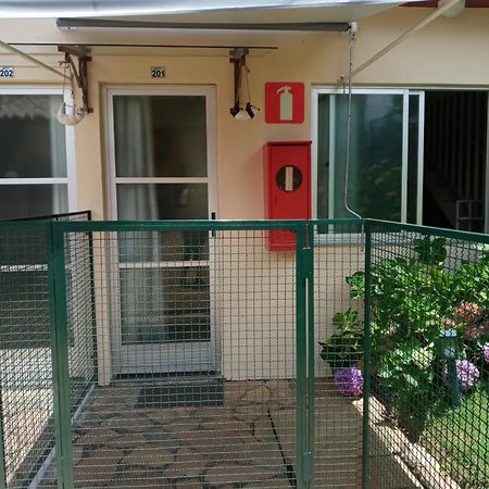 Pousada Vila Real Flats Оро Прето Екстериор снимка