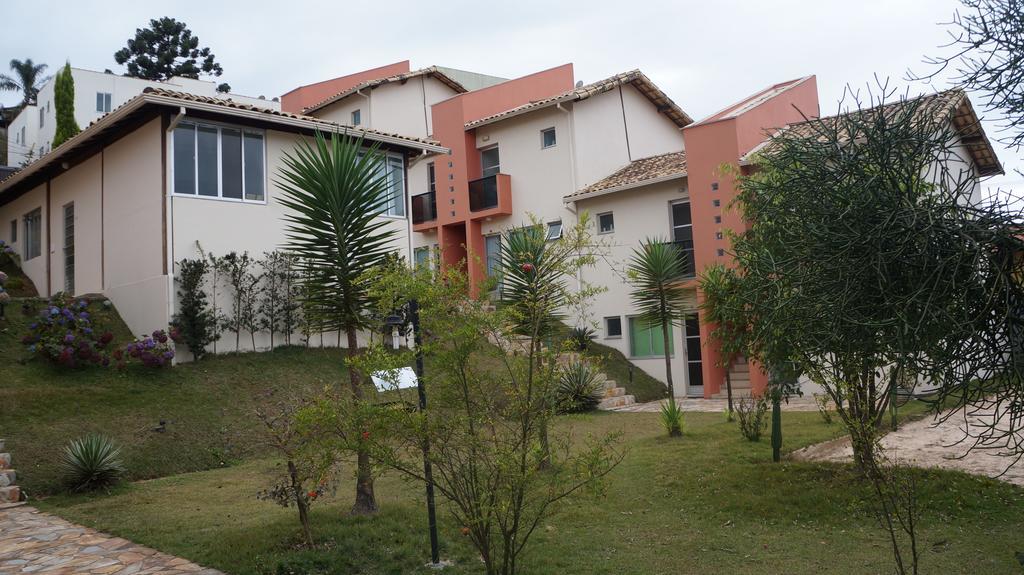 Pousada Vila Real Flats Оро Прето Екстериор снимка